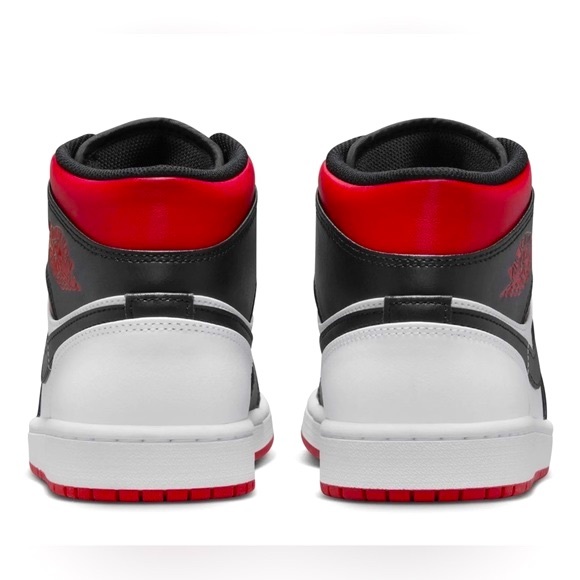 ❌❌ SOLD Jordan 1 Mid Gym Red Black Toe - Picture 3 of 5